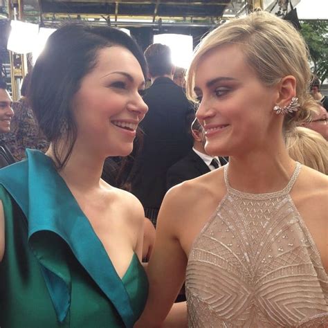 laura prepon and taylor schilling celebrity instagram and twitter photos from 2014 emmy awards