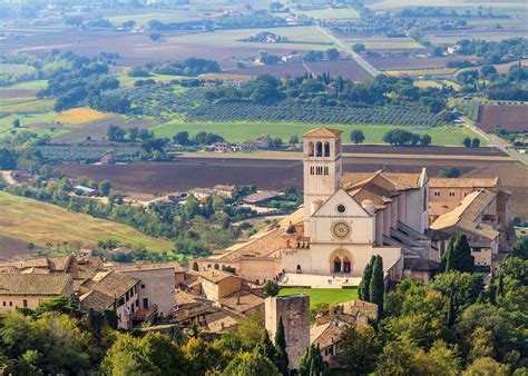 visit assisi italy tailor made vacations to assisi audley travel