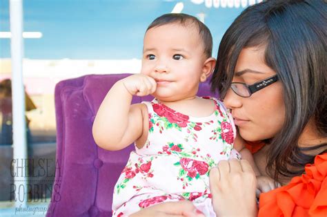 Pakistani Hot Aunties Photos Mom Breastfeeding