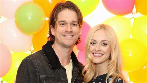 fearne cotton shares sweet photo of the moment she first met husband