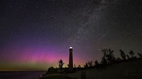 look up northern lights could extend into michigan saturday night