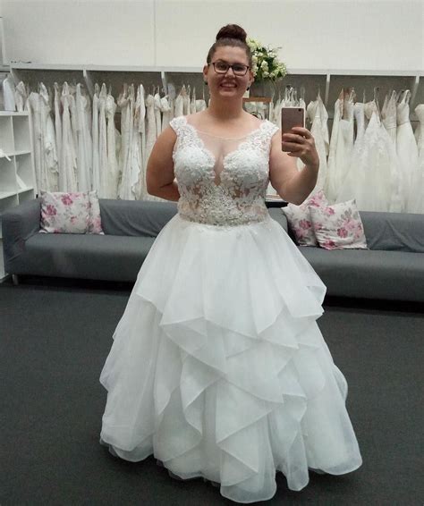 custom plus size bridal gowns for fuller figured brides