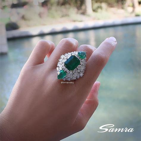 samra jewellery luxurious emerald and diamond ring rings pinterest instagram ps and