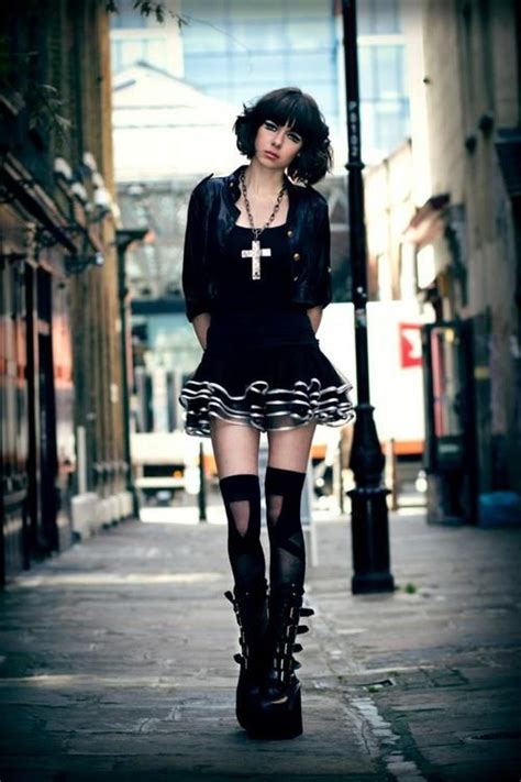 Pin By Alter Style On Outfit Stuff Gothic Outfits Fashion Gothic
