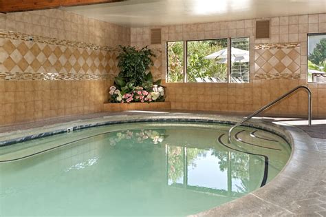 book roman spa hot springs resort  calistoga hotelscom