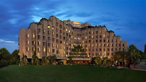 hotels  delhi      bucket list