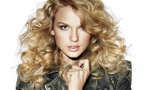 Taylor Swift Curly Hair Wallpaper Celebrities