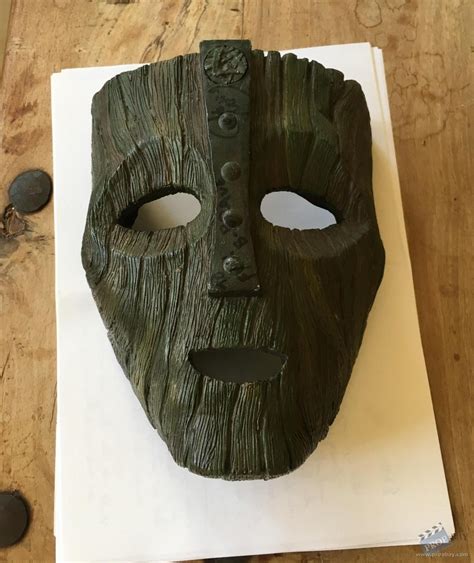Loki S Mask Signed By Jim Carrey Movie Prop From The