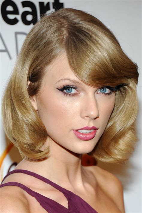 Taylor Swift Hairstyles Different Looks Sported By Swift
