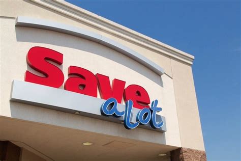 supervalu appoints  ceo  save  lot casteel  continue  president