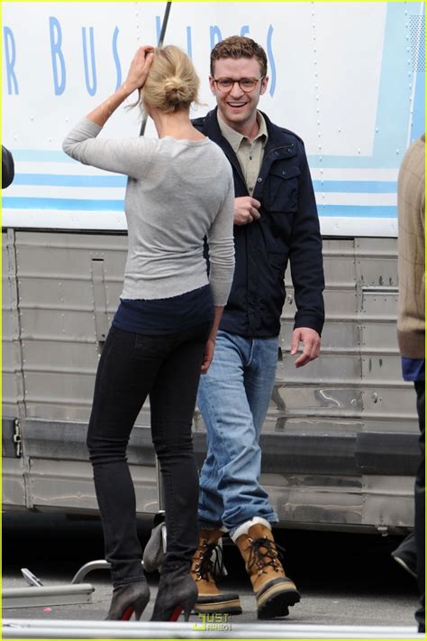 Justin Timberlake And Cameron Diaz Laughing Ex Lovers Photo 2440830