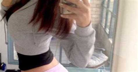 Selfie Selfshot Selfie Brunette Yoga Pants Follow