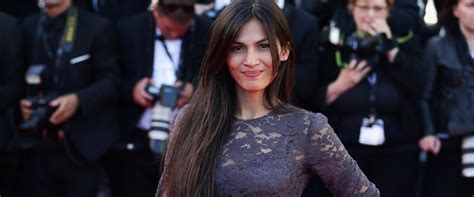 elodie yung cast as elektra in daredevil 5 things to know abc news
