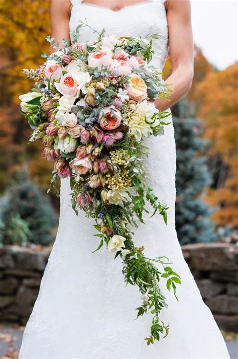 stunning wedding bouquets  edition belle  magazine
