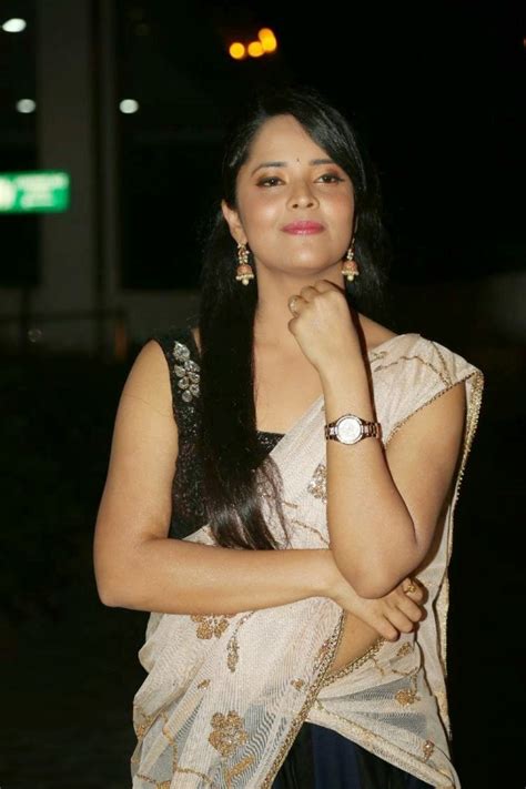 Cap Telugu Anchor Anasuya Hot Stills In Sexy Half Saree