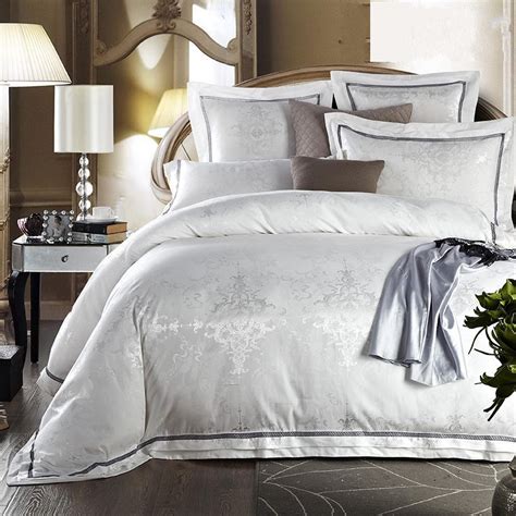 Luxury White Jacquard Satin Comforter Duvet Cover King Queen 4pcs Silk
