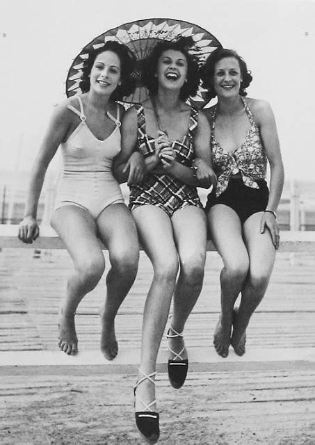 Summer Beach Scenes 20 Vintage Photos We Love