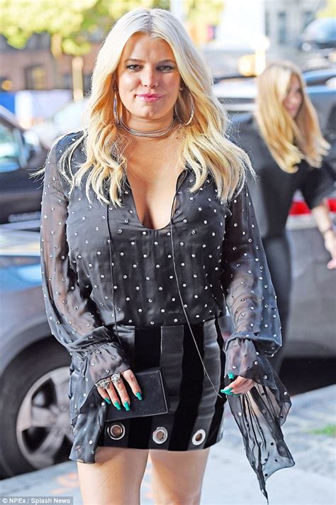 jessica simpson puts on busty display in new york daily