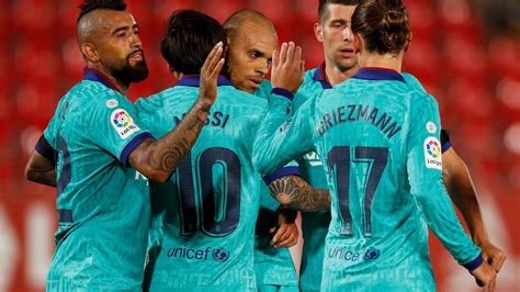 gol de messi barcelona aplasto al mallorca en el reinicio del futbol en espana