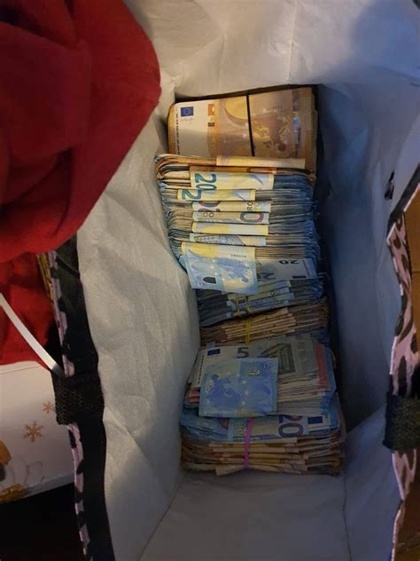 Seven Arrested As Luxury Vehicles And Almost €500k In Cash Seized In