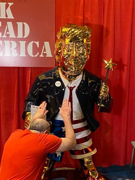 golden trump statue  cpac draws fans criticism heavycom