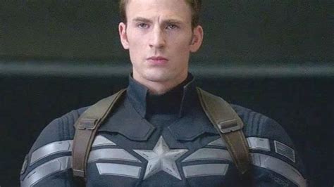 Steve Rogers Aka Captain America S Chris Evan Costume In Captain
