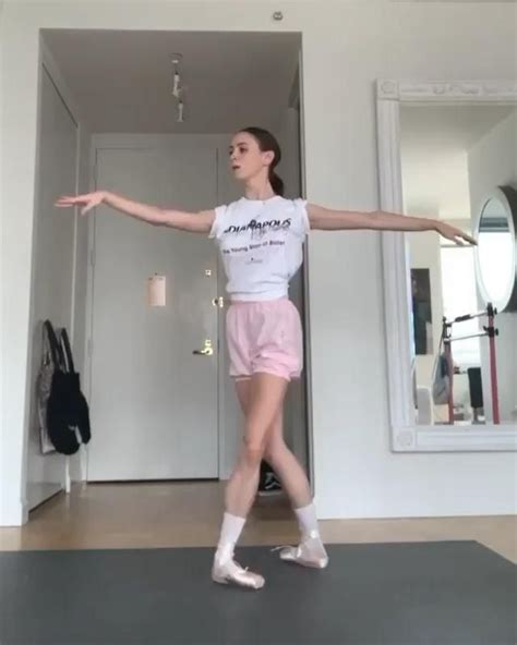 🩰🩰🩰 [video] Ballet Dance Videos Ballet Dancers Ballet Dance Photography