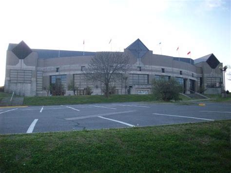 show  center cape girardeau