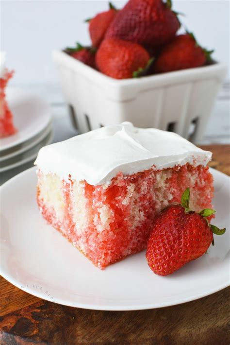 incredibly easy strawberry jello poke cake recipe crystal