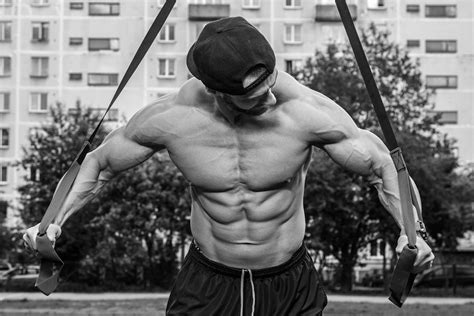 the ultimate calisthenics workout plan onnit academy in 2020