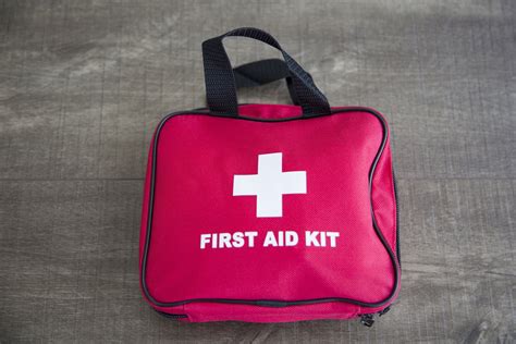 comprehensive  aid kit safe hands