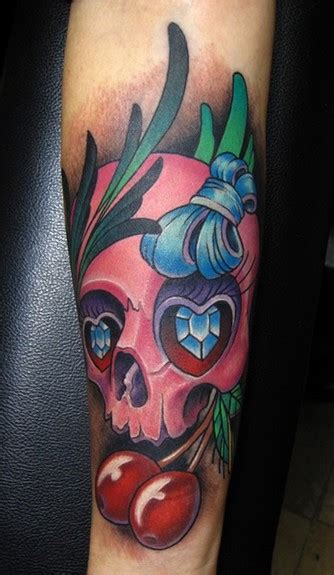 Piper Perabo Gallery Girly Skull Tattoo Designs