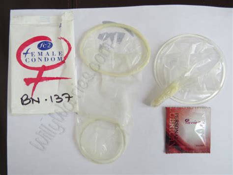 Left Fc2 The Second Design Of The Original Female Condom