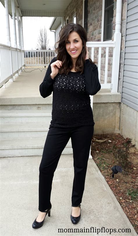 what i wore classy black realmomstyle momma in flip flops