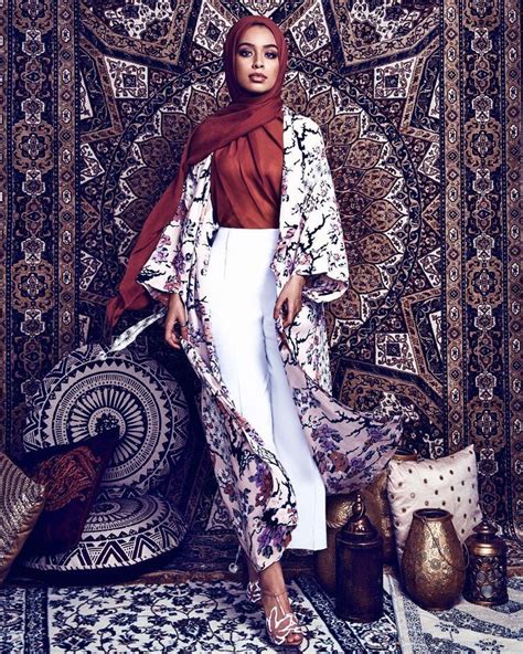 warna hijab  cocok  pemilik kulit gelap gridid