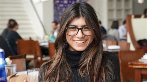 artis bokep mia khalifa miyabi fotomemek download