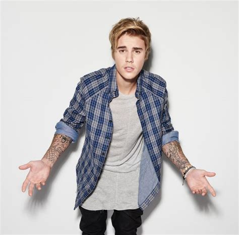 Chart Check Justin Bieber Makes History As New Song Debuts At 1 On