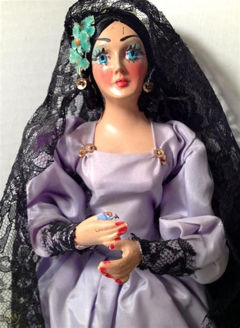 vintage munecos carselle spanish mexican ladies  dolls whand