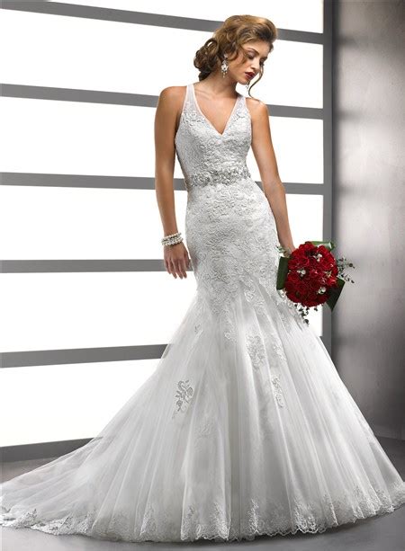 Fashion Sexy Mermaid V Neck Tulle Lace Wedding Dress With