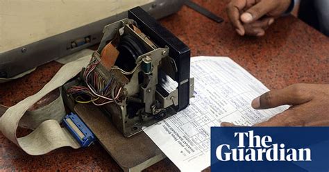 Indian Telegraph Service Closes – In Pictures World News The Guardian
