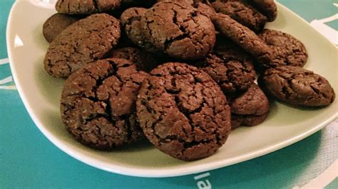 rezept fuer schnelle vegane schoko cookies teig   minuten