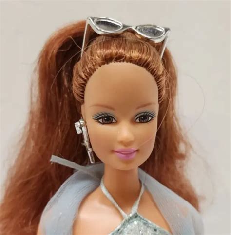 2003 mattel barbie movie star teresa with slide ‘n skirt doll with acc