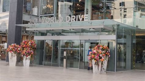 reliance opens   mall jio world drive  mumbai check images