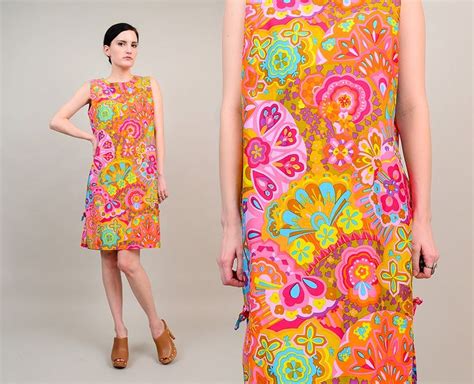 vintage 60 s colorful floral psychedelic mod twiggy sleeveless cotton