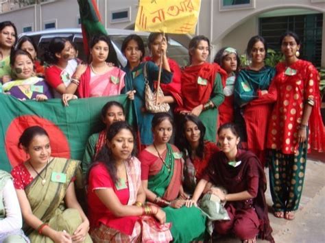 Joubon Jala Beautiful Bangladeshi Girls Smiling