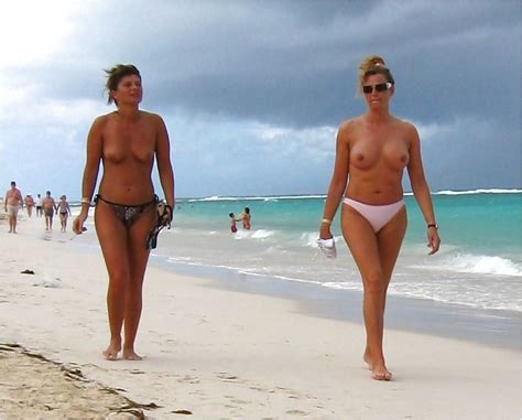 Topless Women In The Dominican Republic 53 Pics Xhamster