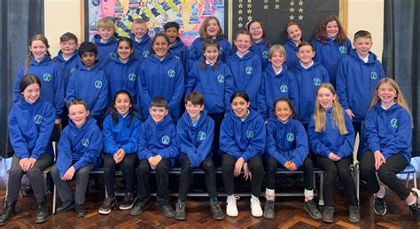 receive  leavers hoodies brinsworth whitehill primary school