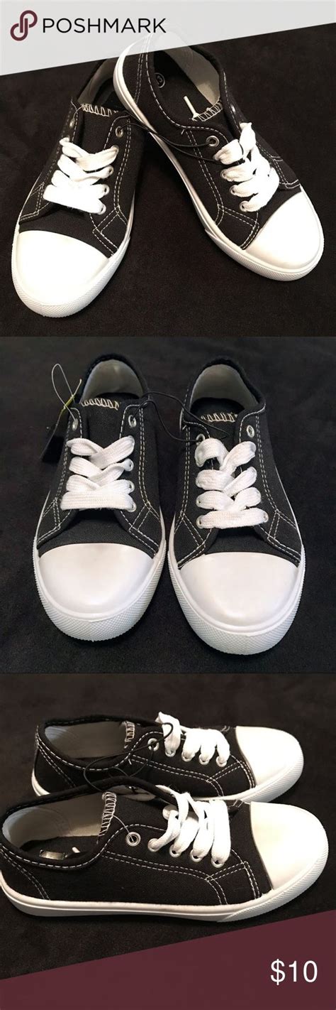 nwt black white sneakers black  white sneakers girls tap shoes