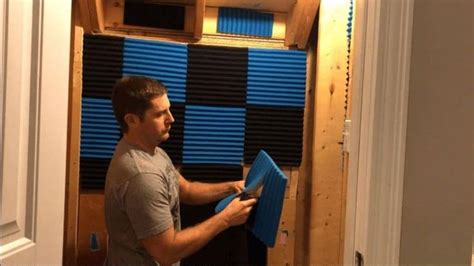 diy   build  mini sound booth  voice  recordings     sound proofing