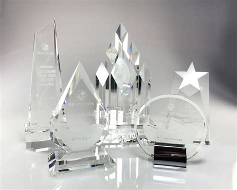 crystal trophies custom crystal engraving